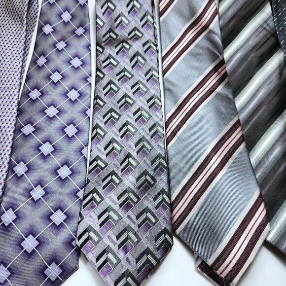 Lot of Seven Neckties Mens Greys Blacks Purples Pinks Various Designs and Makers - Picture 5 of 13